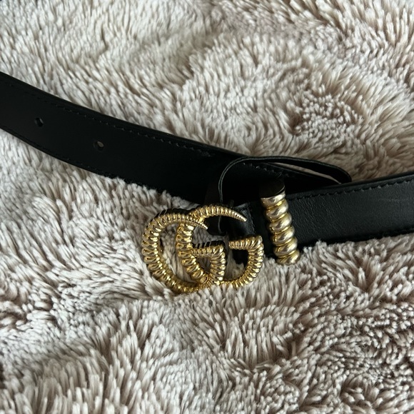 GUCCI Black Leather Torchon Double GG Belt - Picture 3 of 4